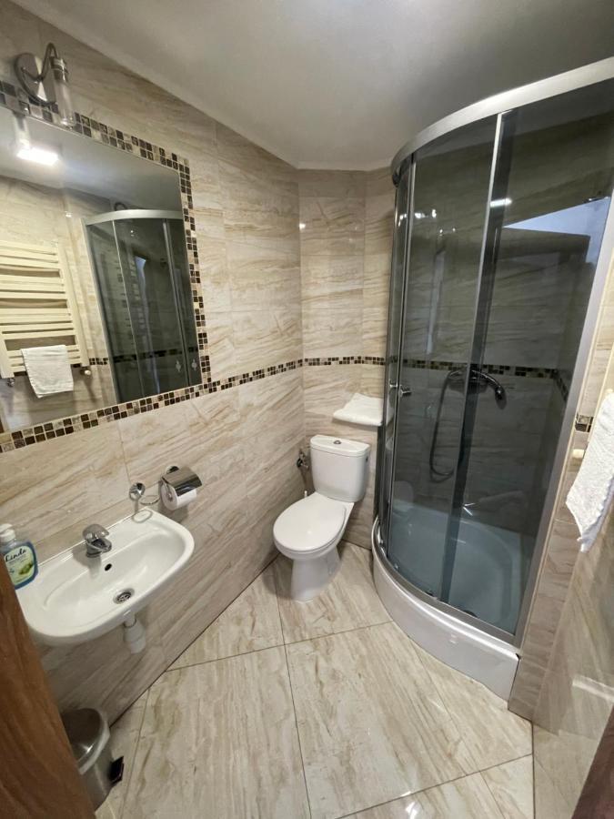 Hotelik Gold Raszyn Extérieur photo